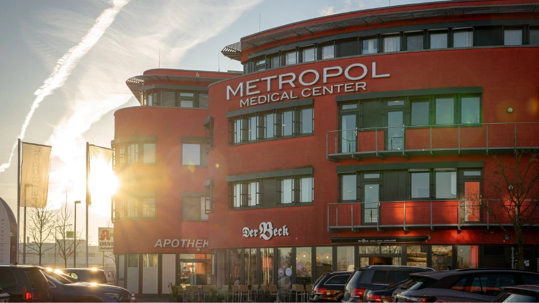 Heilpraktiker-erlangen-dr-phil-philipp-weidenbecher-von-aussen-metropol-medical-center